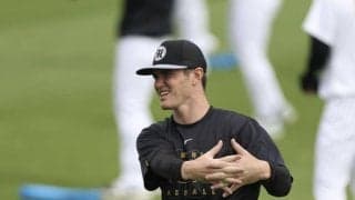 阪神　前日敗戦投手のルーカスが２軍に合流　来日後勝ち星なし　３試合連続初回失点で防御率５・５２