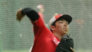 【広島】４年ぶり１軍の持丸泰輝が二盗阻止「ファームでやってきたこと出せた」チーム初盗塁刺