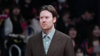 【バレー】東京GBカスパー監督「シンプルにいら立ちを感じる」平日９０２８人の大観衆の前でサントリーにストレート負け