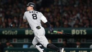 【阪神】中飛か…相手外野手が激突し三塁打に　佐藤輝明が逆転勝利呼び込む一打「よかったです」