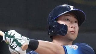 【西武】山村崇嘉に待望の今季初ヒット＆初本塁打　源田らもウンウンと興味深そうにコメント聞く
