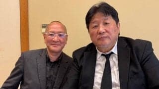 “過激な仕掛け人”新間寿さん「一周忌法要」…佐山サトル、前田日明が参列…長男・寿恒さんが明かした人物像「自分を曲げない。思ったら即行動…気配りの人」