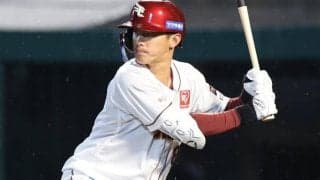 楽天・辰己が“珍打”打球がフェンスに挟まるエンタイトル二塁打