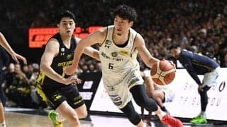 宇都宮ブレックスがCS進出決定…第4Qに31得点を奪い、東地区2位の群馬に逆転勝利