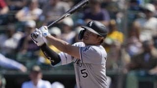 「軽く振っただけなのに、とんでもないパワーだ」村上宗隆、2戦連発7号にファン“仰天”…「あれで入るのか？」