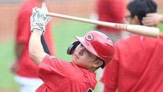 広島が打線を大幅改造　ドラ１・平川が「１番・右翼」で即スタメン　不振のファビアンと坂倉に代わり秋山と持丸が先発オーダーに