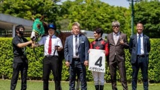 【中山6R】ホリエモン愛馬・イッテラッシャイが8馬身差圧逃…藤田晋氏の人気馬を完封