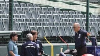 阪神・大山「できる限りのところは話を」佐藤輝「本当に落ちやすい」  三塁カメラマン席に中日・福永落下で球場関係者が対策協議へ