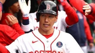 出塁率、OPSでもチーム1位の吉田正尚がなぜベンチ？　地元メディアが強弁「ヨシダが最適解だ」