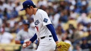 ロバーツ監督の「ササキは効率的だった」発言に疑問符…米メディアが痛烈皮肉「それでも5回を投げ切れない」