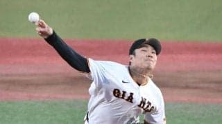 巨人・則本昂大がプロ１４年目で初安打　送りバントが三塁手の横をすり抜ける