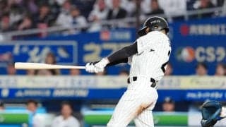 【ロッテ】石川慎吾の今季１号３ランで勝ち越し　打球は高く上がり左翼スタンドへ