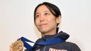 高木美帆さんと中井亜美が“共演”「何だか美帆ちゃんがお姉さんに…」所属先の祝賀会