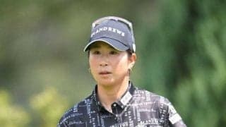 長身美女ゴルファーのメガネ姿に「カッコ良過ぎます」「ナイスでーす」の声　視力検査受け「度入りメガネを作って頂きました」と投稿