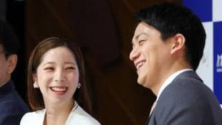 冒頭号泣に「早いってｗ」りくりゅう引退会見にネット騒然「泣いてしまう」「スーツ素敵」「ほほえましい」