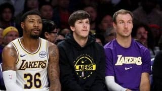 ロケッツとの第4戦後に審判と口論になっていたレイカーズのスマートとケナードへ罰金処分