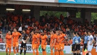 Ｊ１清水が３連敗　吉田監督「最初の退場が響いた」前半８分ＤＦ住吉ジェラニレショーン痛恨の一発退場　ホームで長崎に敗れる