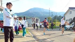 箱根駅伝１０回目の優勝を目指して青学大がゴールデンウイーク合宿　原晋監督「走り込み中心」