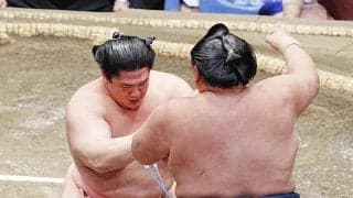 玉鷲が初日から７連敗　痛めている足を狙うしぐさの宇良に完敗