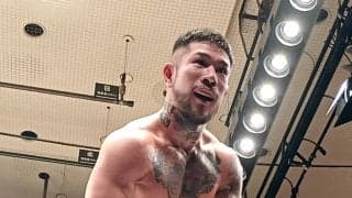 【RISE】おとこ気参戦の中村寛、元ラジャ王者に膝突き刺し衝撃KO「俺がキック界のキング」