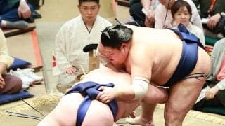 阿炎が立ち合い変化で４勝目「思い切ってやってみようと思いました」９日目は伯乃富士戦