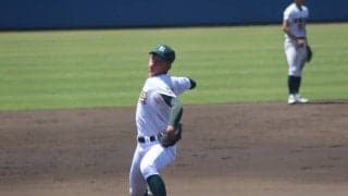 専大松戸の148キロ右腕がリベンジの力投！県大会決勝の猛省から2週間、名将の期待に応える力投【関東大会】