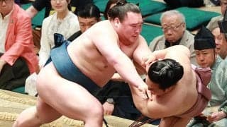 13日目に勝ち越し決めたけど…炎鵬「体が反応できなかった。重かった」白熊に悔しい黒星