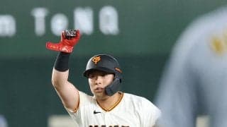 【巨人】舞い降りた幸運…浅野翔吾が今季初昇格即スタメンの初打席で二塁打　阪神守備陣お見合い