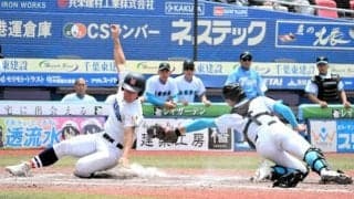 横浜高校・先発の小林鉄三郎が「俺もいるぞ」と好投　関東大会準決