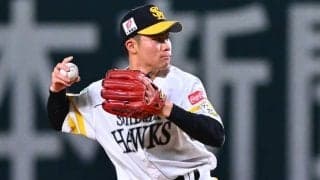 鷹23歳が「源田並みに上手くて草」　ダイビング→倒れながらの美技…ファン期待「GGいける」