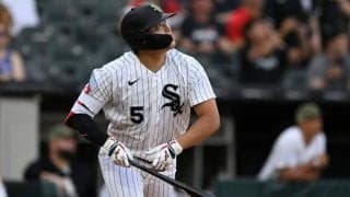 村上宗隆が豪快18号　ジャッジ突き放し再びトップ　日本人1年目の歴代2位タイ…年間55発ペース、本拠地大歓声