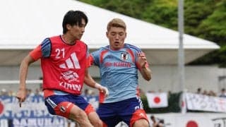 【日本代表】「さんまさん嬉しそう」「ステキ」堂安律が明石家さんまとの２ショット公開