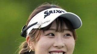【ゴルフ】「そんなに肩出して」都玲華の白色オールインワン姿に反響「最強に可愛すぎる」