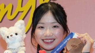 【フィギュア】中井亜美がアイスショーでへそ出しスタイルの衣装「かわいすぎる！」
