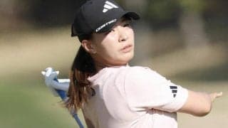 渋野日向子が１打差３位タイで決勝ラウンド進出　世界ランク１位のネリー・コルダが猛烈巻き返しで急浮上　４打差以内に２１人の大混戦