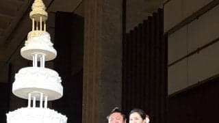 元幕内剣翔、披露宴と断髪式　現役CA妻・祐華さんとケーキ入刀、琴桜、霧島ら約90人がはさみ