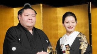 大相撲の元幕内剣翔が現役ＣＡ妻と異色の結婚披露宴！断髪式と同時開催、大号泣で大銀杏に別れ