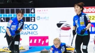 【カーリング】藤沢１投目でナンバー１確保、相手最終投はガードに阻まれ　ロコ２点追加　第６Ｅ