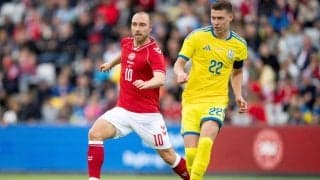 デンマーク代表エリクセン、再び意識失い試合中止　胸押さえ倒れる　現在は容体安定　塩貝健人同僚