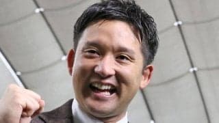 「誠也選手の変顔（本気？）待ってました」　杉谷氏「爽やかなスマイルは相変わらず」と２ショ投稿もＳＮＳ猛ツッコミ「恒例の無表情（笑）」