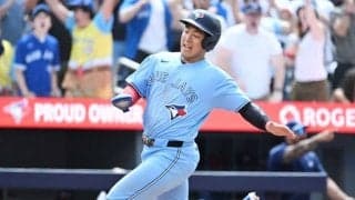 岡本和真の激走生還後…激写した光景「素晴らしい」　日本ファンも感激「憂鬱な月曜に嬉しい」