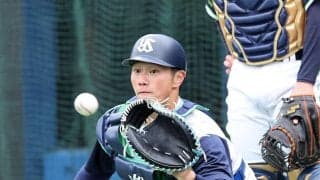 球宴中間発表、セ捕手部門はヤクルト古賀優大が首位　パ中継ぎ部門はオリックス椋木蓮が首位浮上
