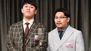 “オズブラウン”がエスコンで始球式　オズワルド・伊藤だけＤｅＮＡユニ「申し訳ないけどベイスターズのファンなので」