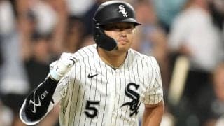 「ムネは順調に回復している」村上宗隆の現状を地元記者が報告　新人王レースは依然有力も米放送局は“怪我の影響”を懸念「重くのしかかるかもしれない」