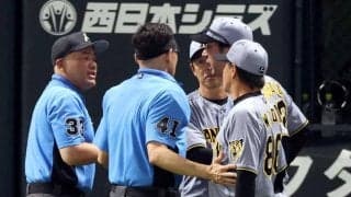 阪神・藤川監督が初の退場処分　リクエスト→リプレー検証後の判定に怒りの抗議　納得いかずホワイトボード叩く様子も　審判説明に虎党から大ブーイング