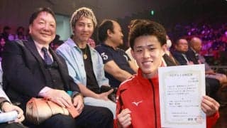 【ボクシング】アマ７冠の１９歳・中山聖也「無敗で世界チャンピオンに」公開プロテスト合格…８・１９プロデビュー