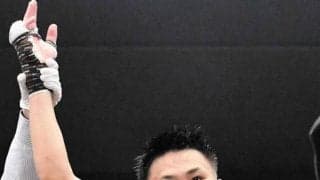 アマ４９戦全勝“ザ・キング”藤木勇我がデビュー星　２回ＴＫＯ「すごく楽しかった」観戦・井上尚弥も拍手