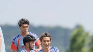 【Ｗ杯】新主将・板倉が明かした離脱する遠藤の部屋を直接訪れた理由「自分は行かないといけないなという思いだった」