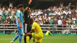 北中米Ｗ杯は史上最も“荒れた”幕開けに…レッドカード３枚乱れ飛ぶ　過去最多は「ニュルンベルクの戦い」の４枚
