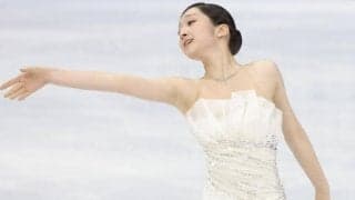 「うわぁぁぁ！」「あらら」五輪沸かせたフィギュア美女の激変姿に騒然　上目遣いでペタリ「か、かわいい」「貴重すぎる」